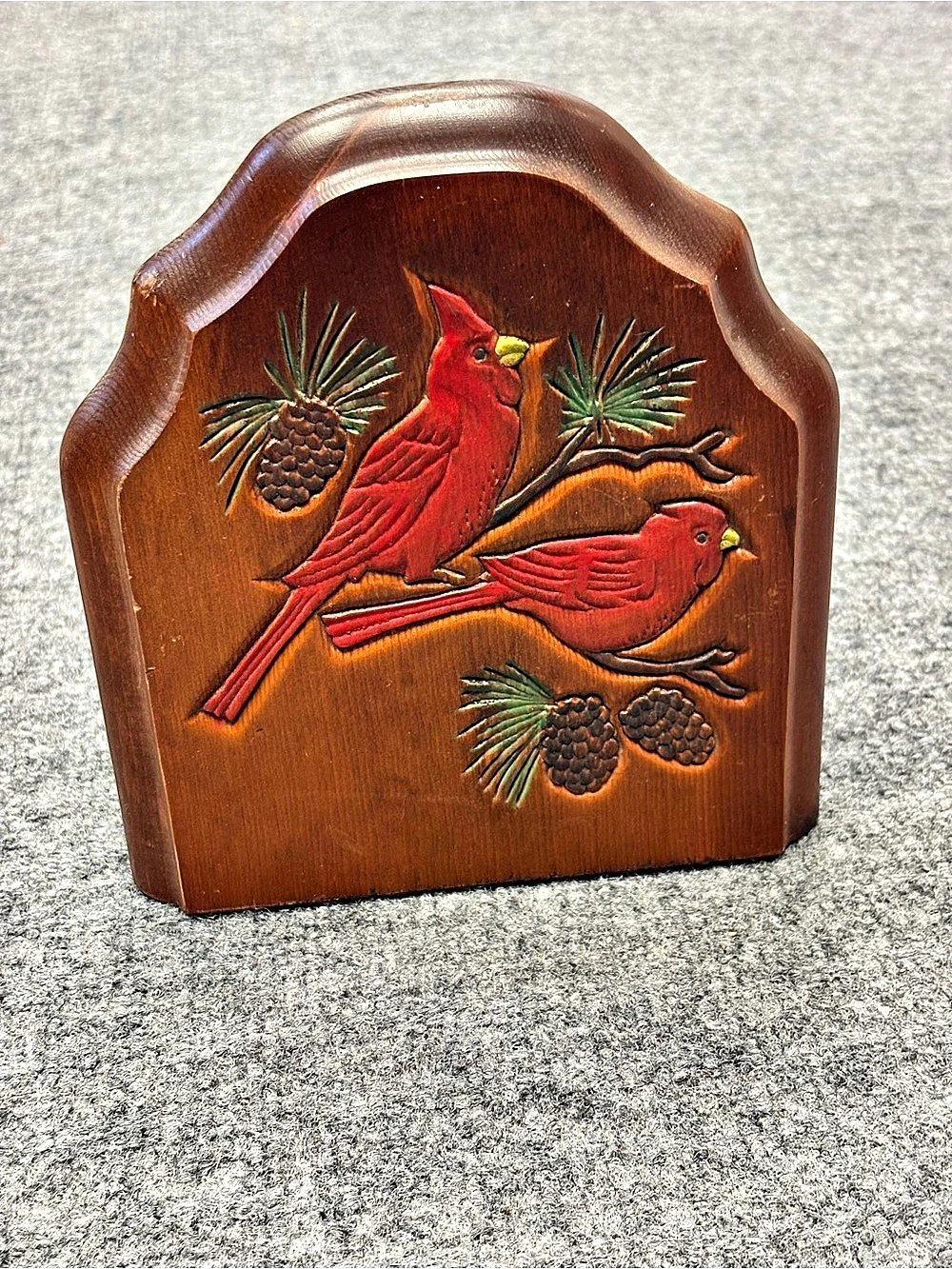 Vintage Carved Cardinals Scene Bookend (1)